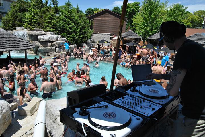 Pool 28 of 59