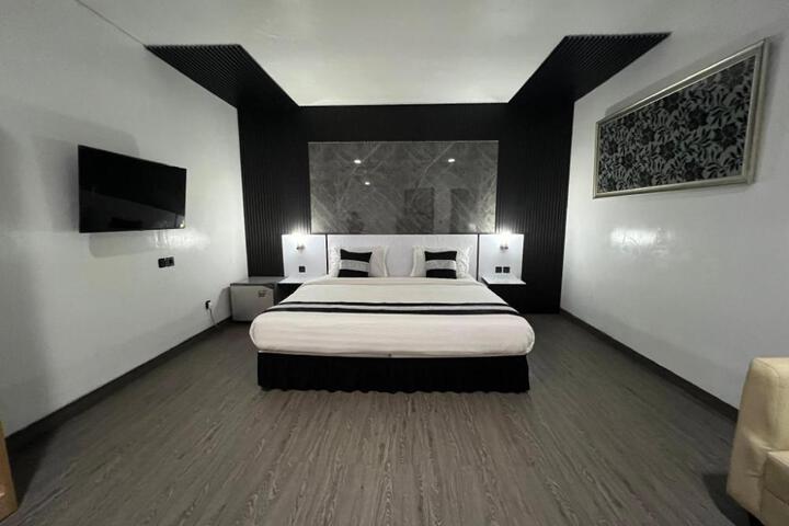 JL Star Hotel