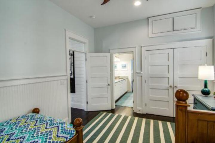 General 15 of 36