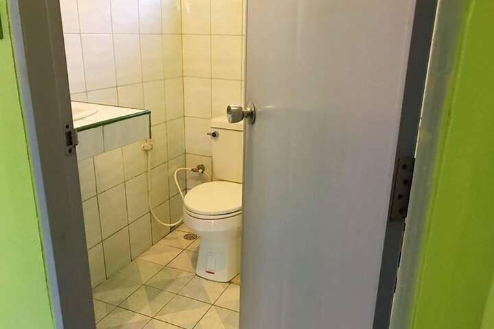 Room 17 of 50