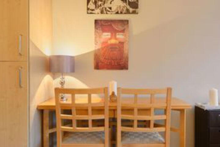 Room 14 of 22