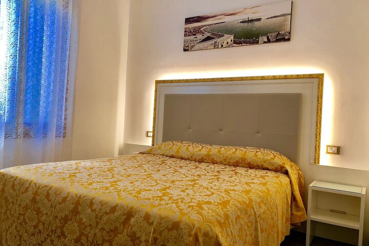 Room 7 of 45