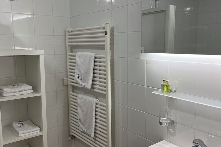 Room 65 of 101