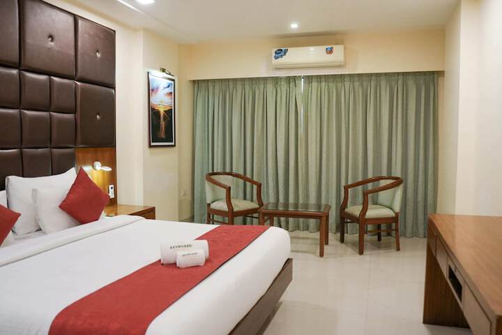 Room 32 of 114