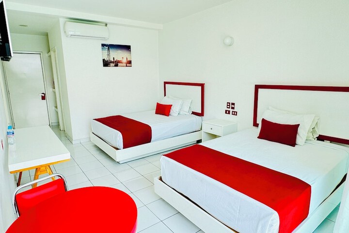 Room 9 of 41