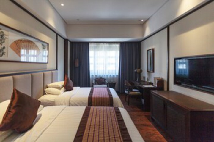 Room 55 of 63