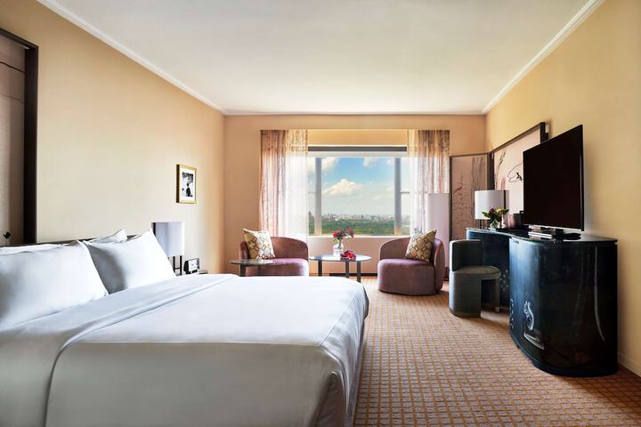 Room 46 of 88