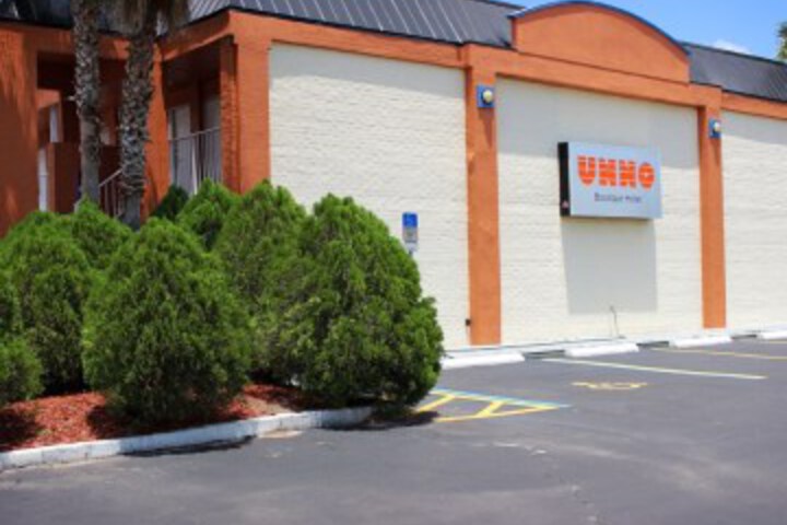 Property Grounds 18 of 19