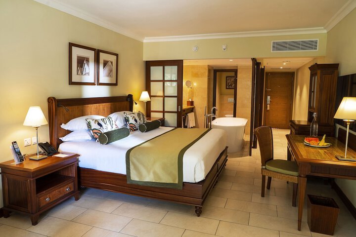 Room 51 of 209