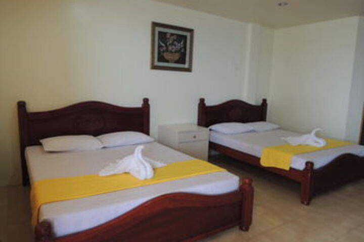 Room 15 of 36