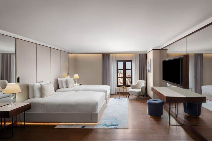 Room 37 of 115