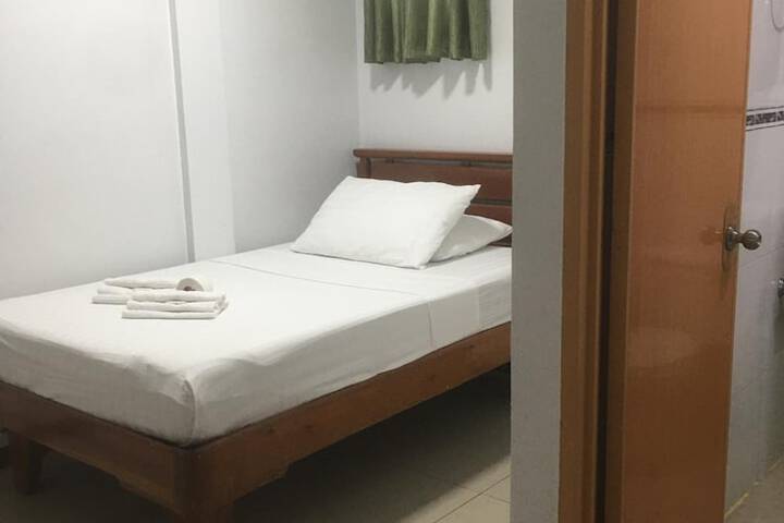 Room 20 of 25