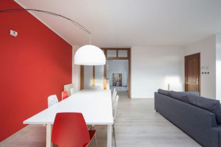 Room 10 of 22