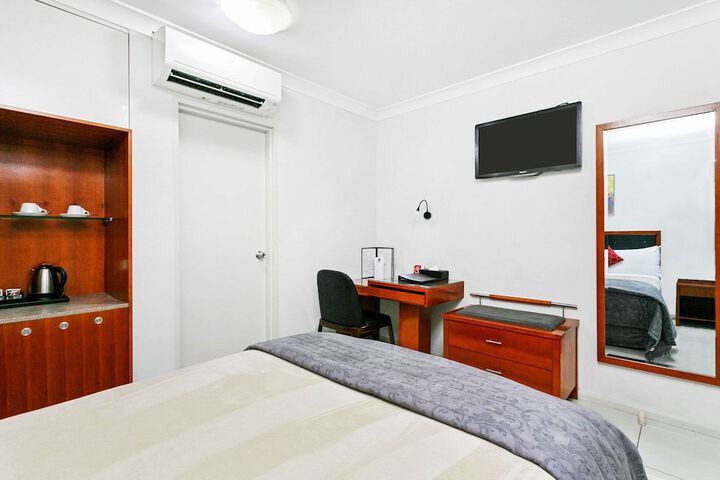 Room 18 of 55
