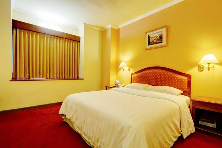 Room 4 of 21