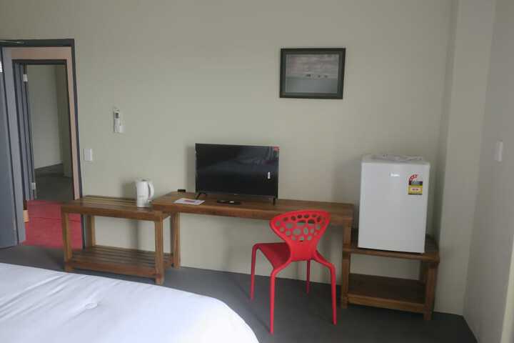 Room 9 of 41