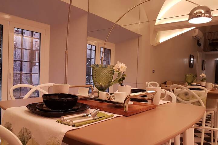 Breakfast/Coffee Service 24 of 54