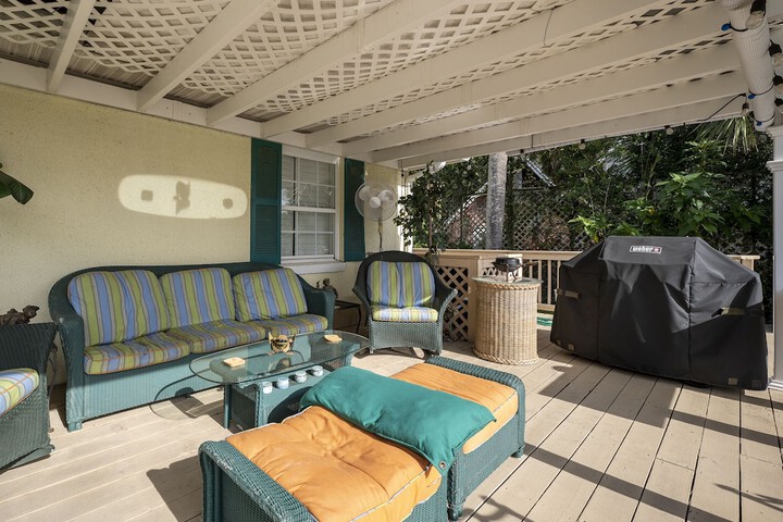 Terrace/Patio 5 of 8