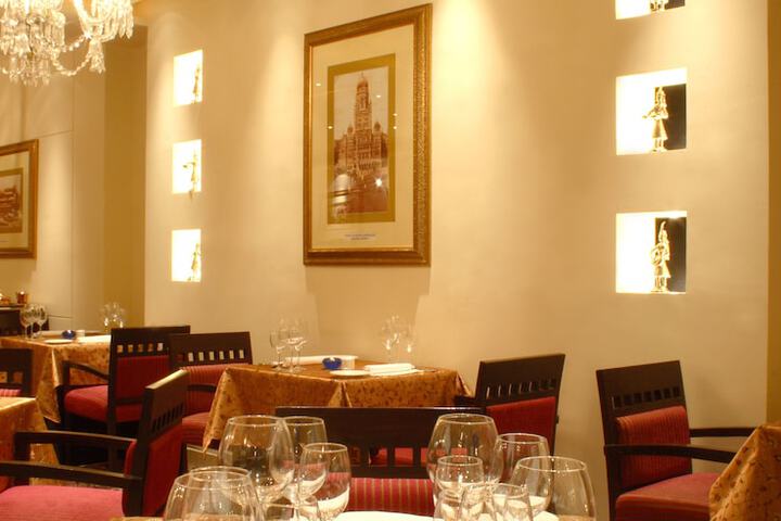 Dining Photos