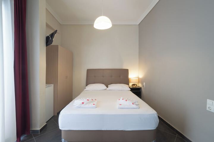 Room 20 of 48
