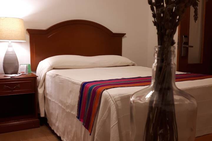 Room 6 of 68