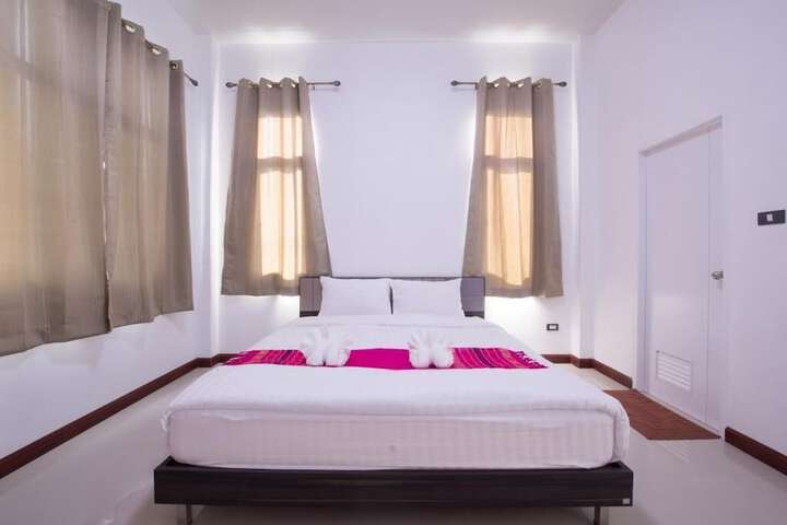 Room 12 of 56