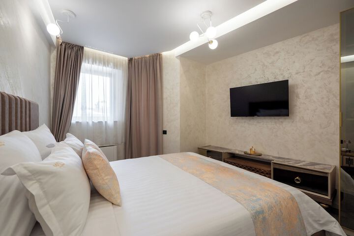 Room 422 of 552