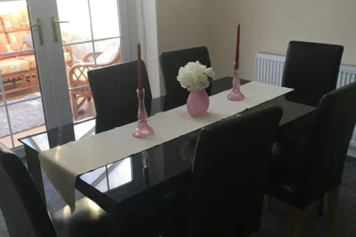 Dining 12 of 12