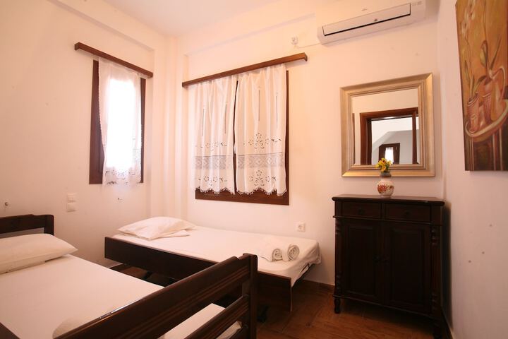 Room 12 of 58