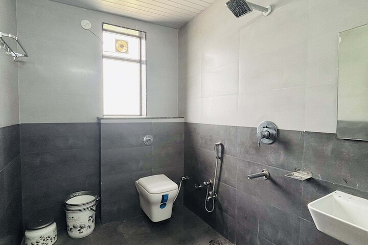 Room 14 of 31
