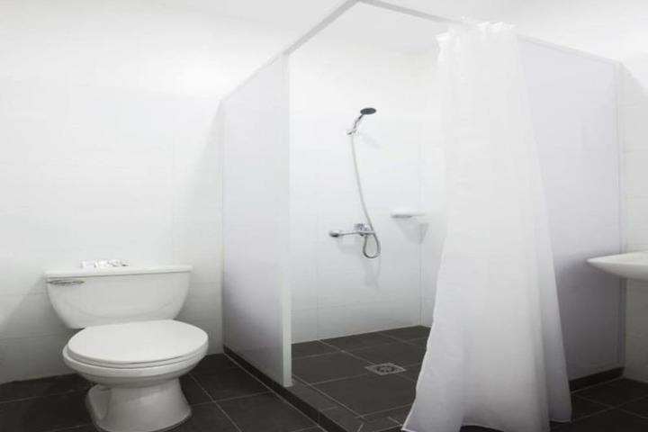 Room 14 of 23