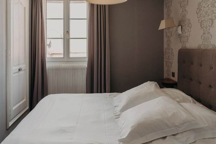 Room 45 of 89