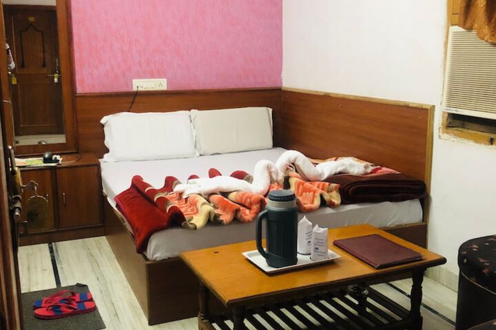 Room 10 of 58