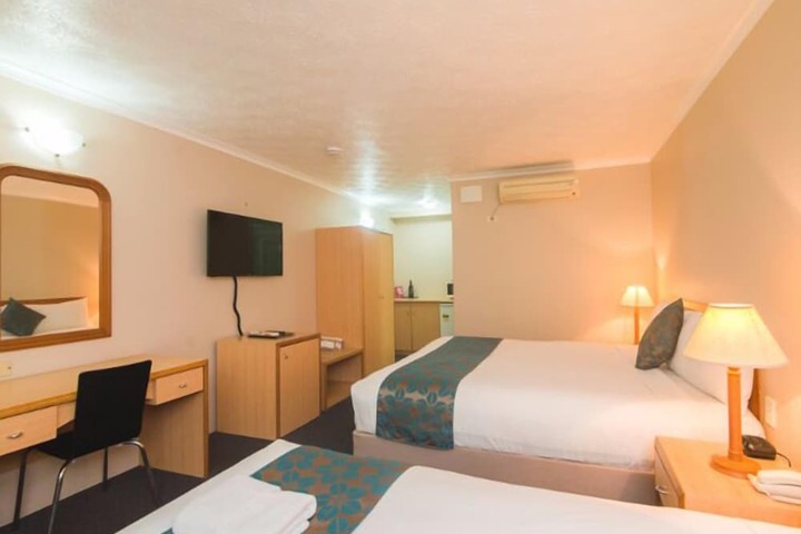 Room 7 of 29