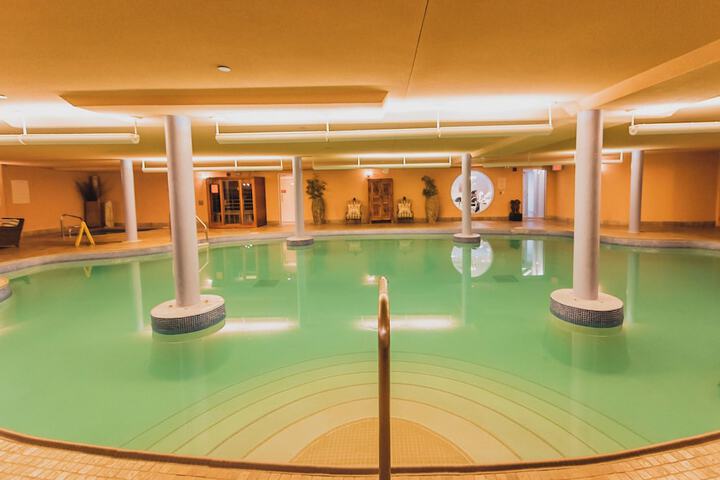 Pool 55 of 136