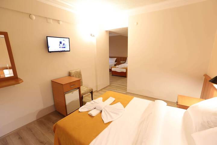 Room 13 of 60