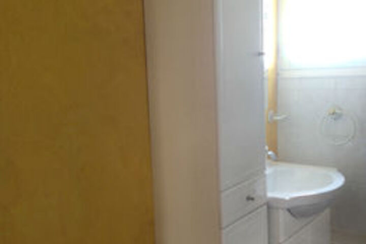 Room 19 of 234