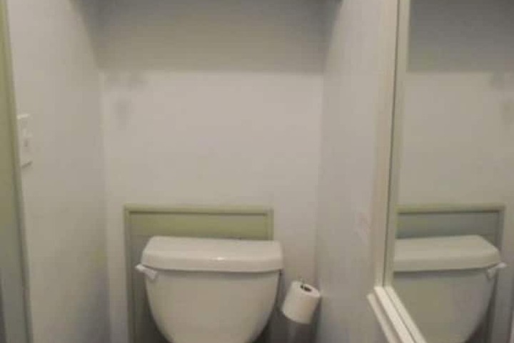 Room 27 of 50