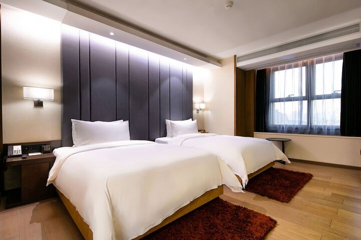 KuanRong Luxury Suites Hotel - Daping Times Square in Chongqing