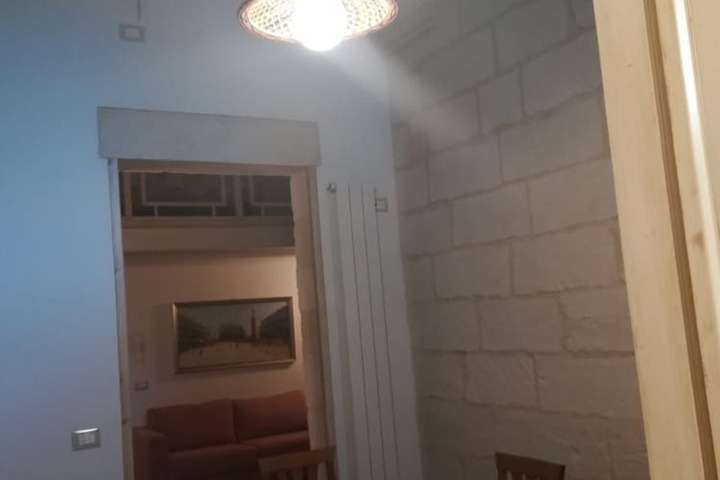 Room 20 of 28