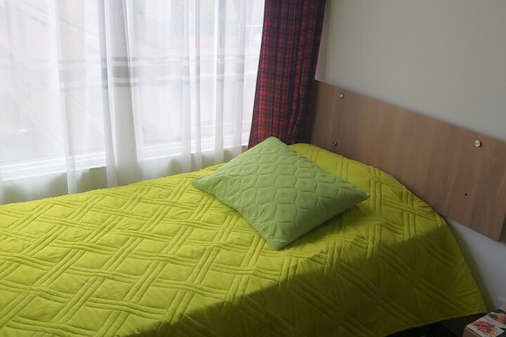 Room 23 of 66