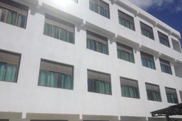Hotel 4 of 11