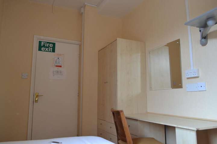 Room 18 of 45