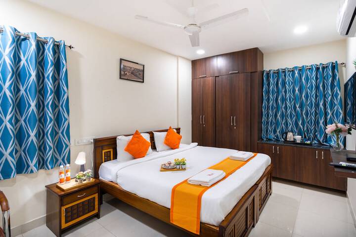 Room 12 of 22