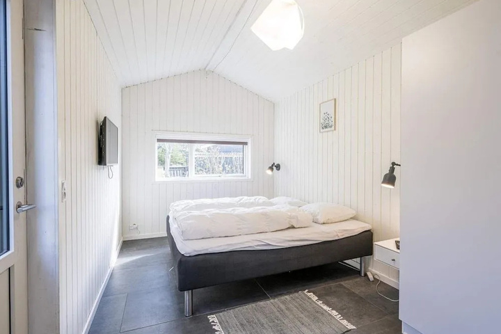 10 Person Holiday Home in Blavand