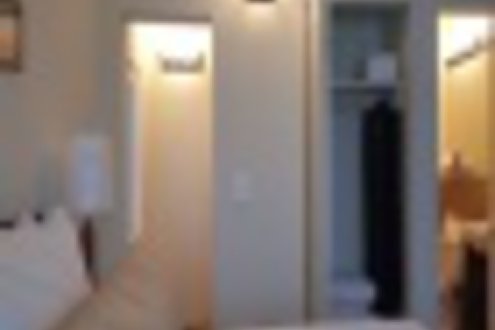 Room 589 of 695