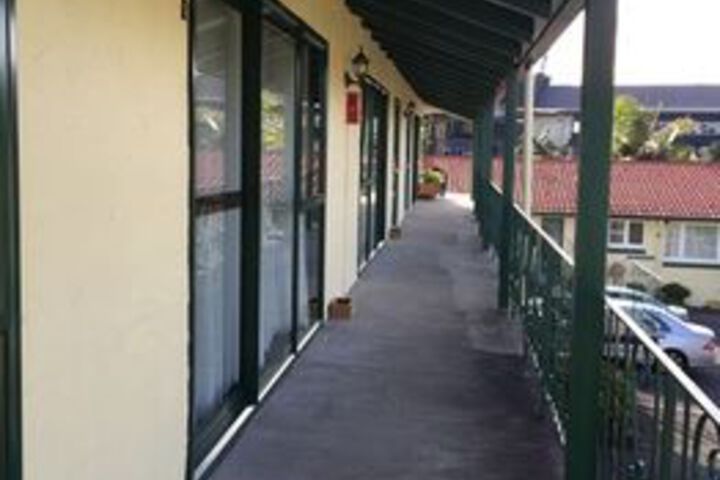 Hotel 6 of 25