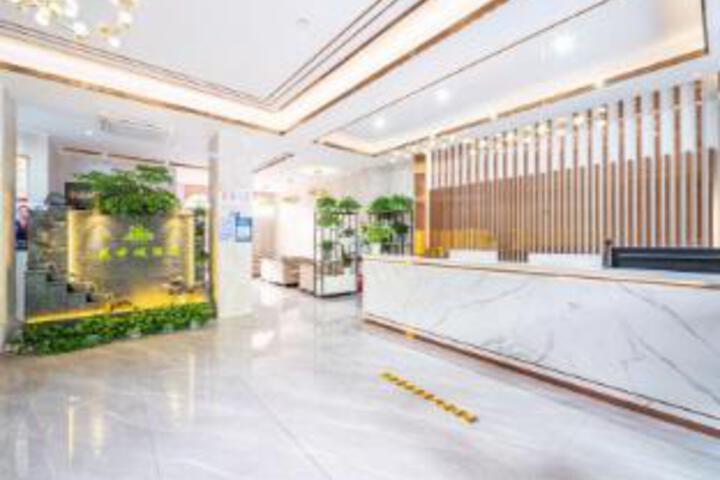 Flower City Hotel