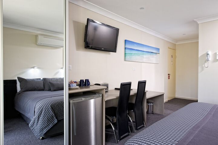 Room 5 of 45