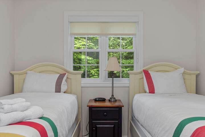 Room 32 of 135